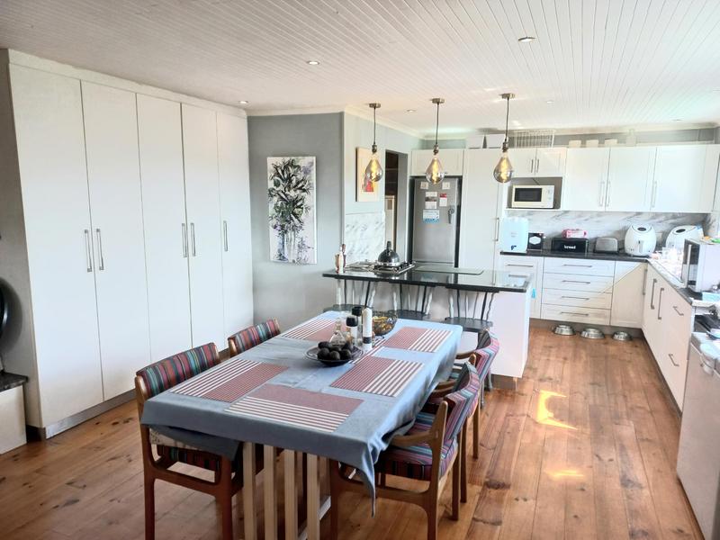 3 Bedroom Property for Sale in Stilbaai Wes Western Cape